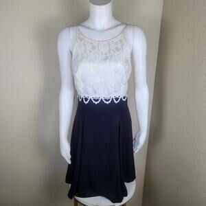 Jessica McClintock Gunne Sax Vintage 90's Black & White Cocktail Dress, 9/10